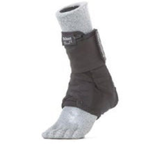 McDavid A195 ultralight ankle brace