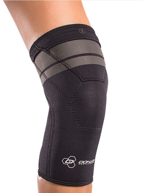 Donjoy DP151KS02 anaform 2mm knee support